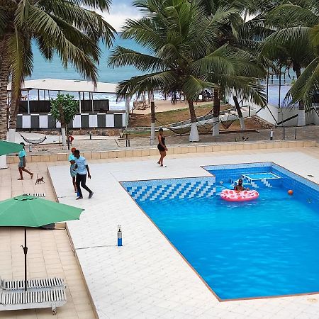 Ellisa Hospitality And Spa Hotel Accra Ngoại thất bức ảnh