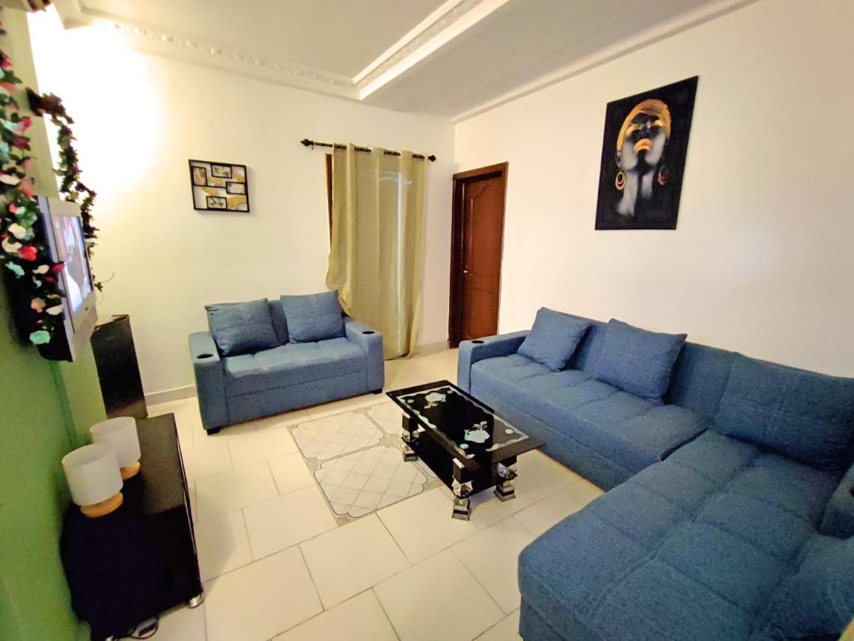 Ellisa Hospitality And Spa Hotel Accra Ngoại thất bức ảnh