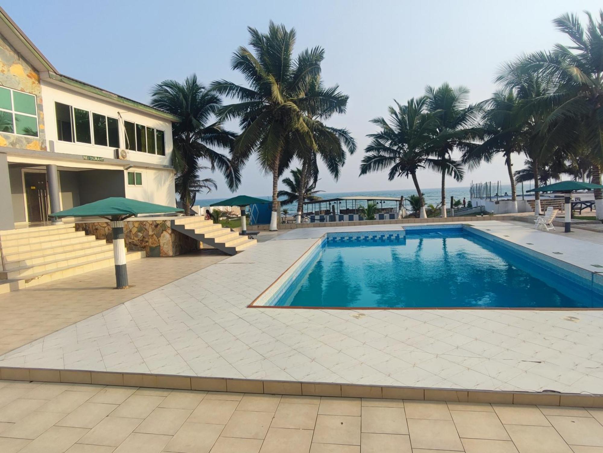 Ellisa Hospitality And Spa Hotel Accra Ngoại thất bức ảnh