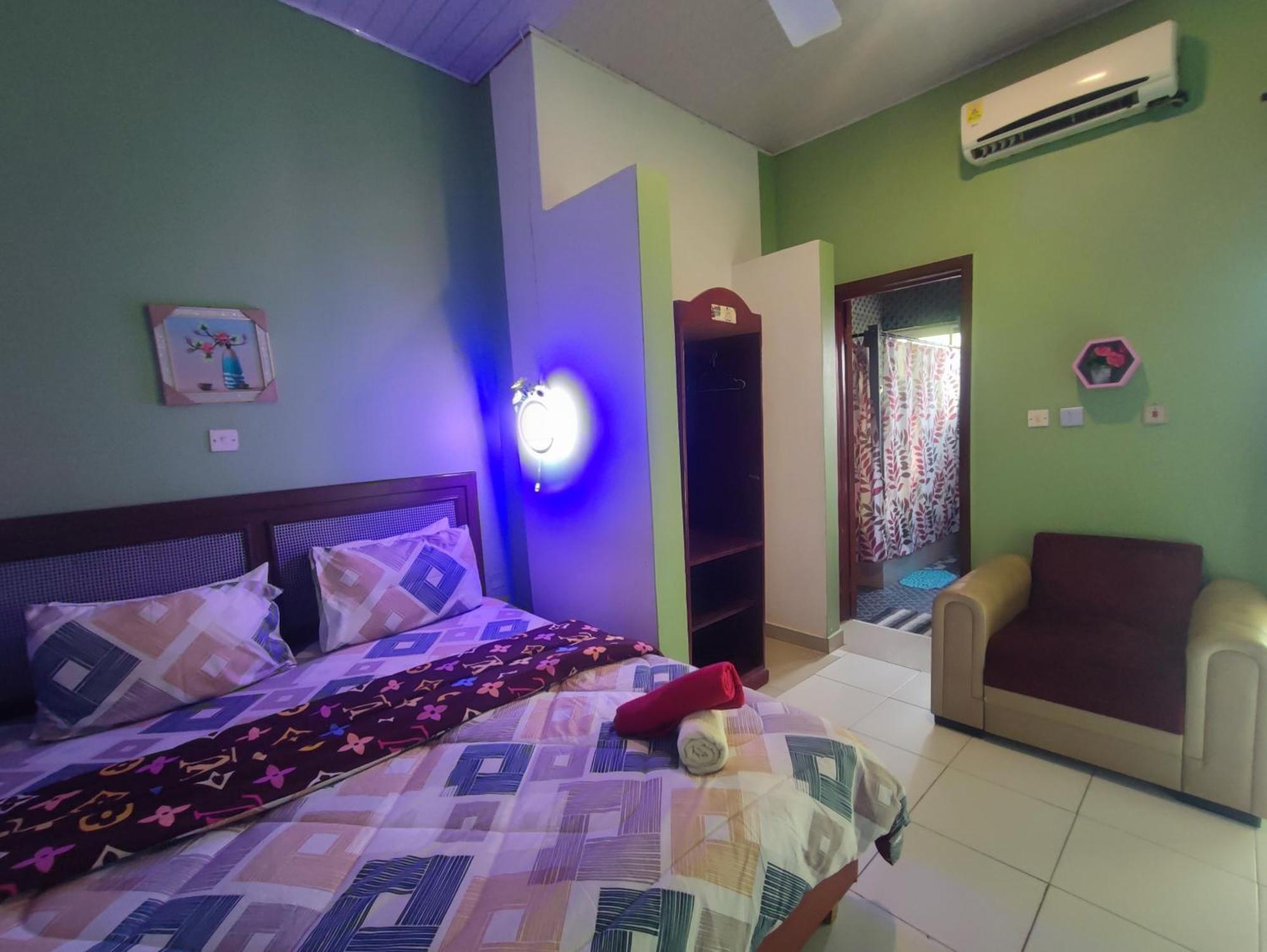 Ellisa Hospitality And Spa Hotel Accra Ngoại thất bức ảnh