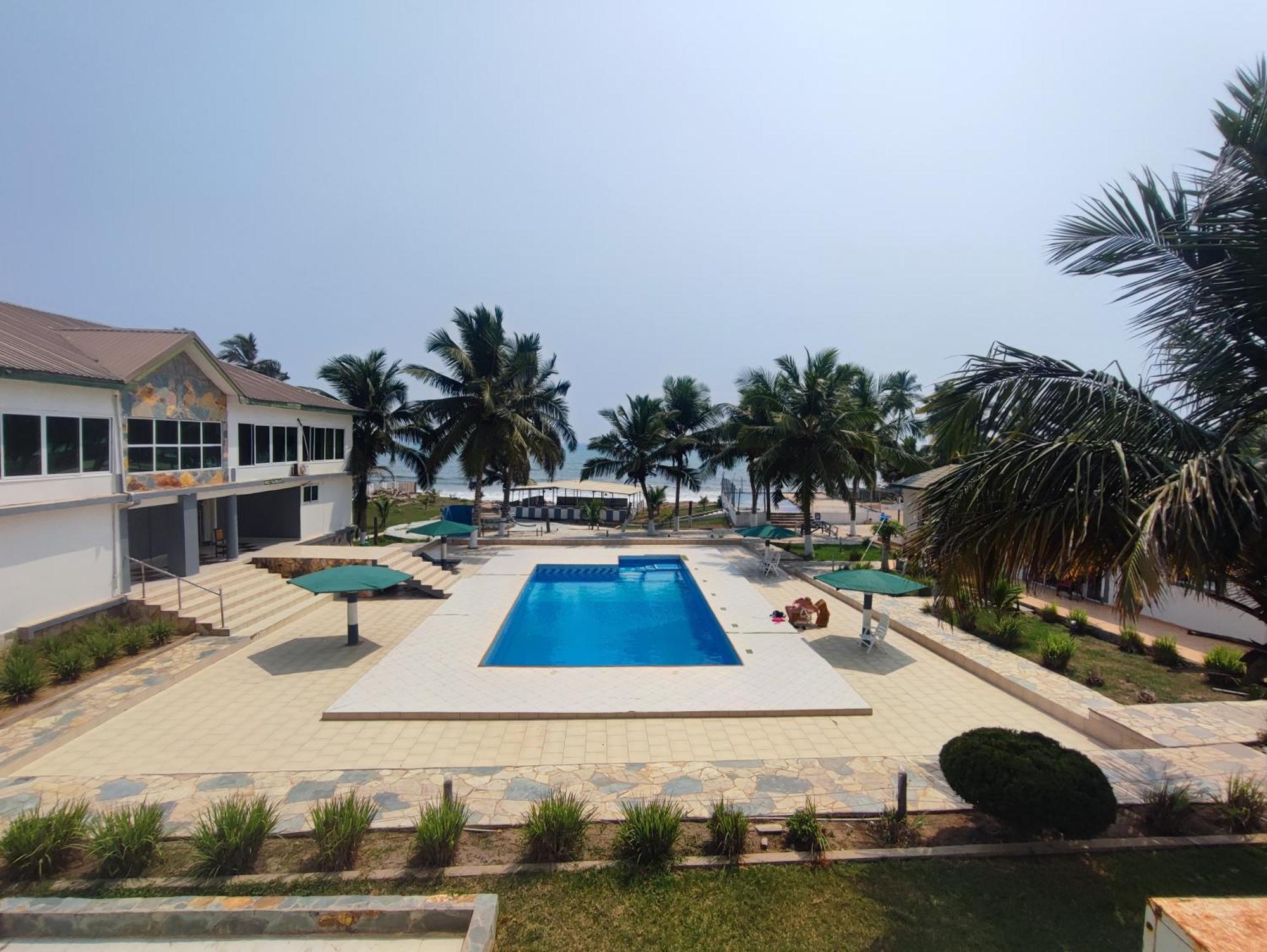 Ellisa Hospitality And Spa Hotel Accra Ngoại thất bức ảnh