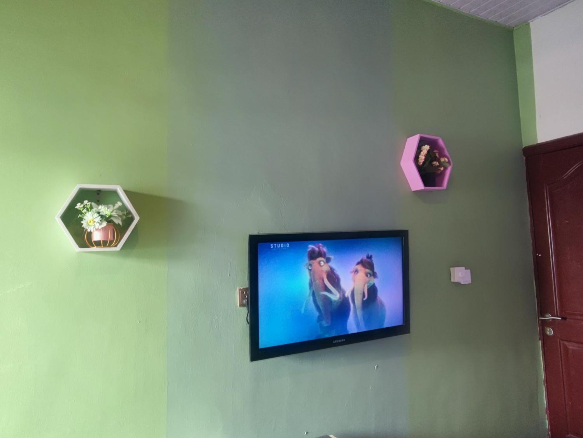 Ellisa Hospitality And Spa Hotel Accra Ngoại thất bức ảnh
