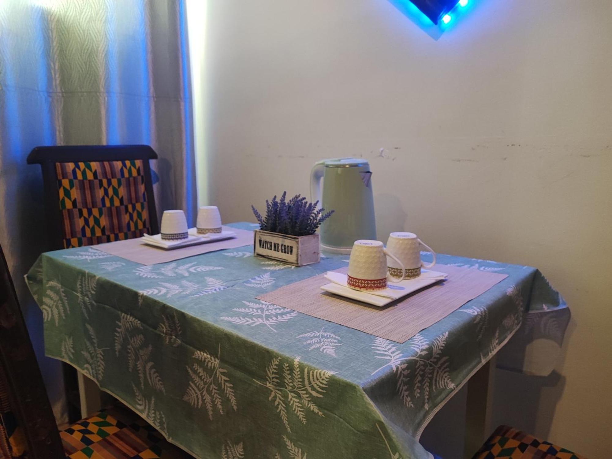 Ellisa Hospitality And Spa Hotel Accra Ngoại thất bức ảnh