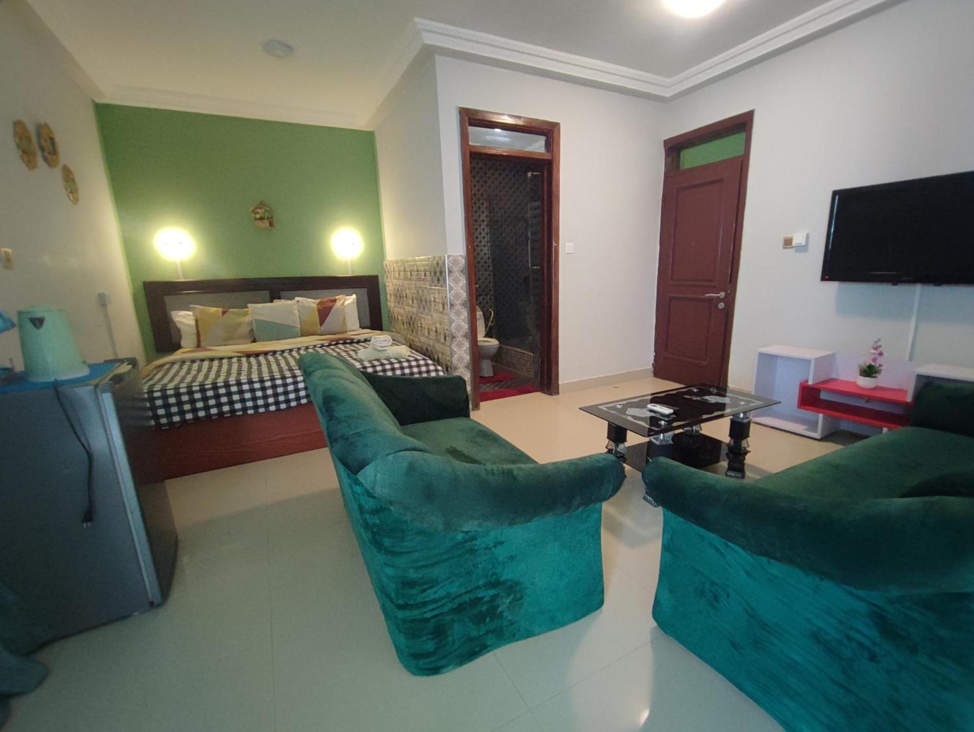 Ellisa Hospitality And Spa Hotel Accra Ngoại thất bức ảnh