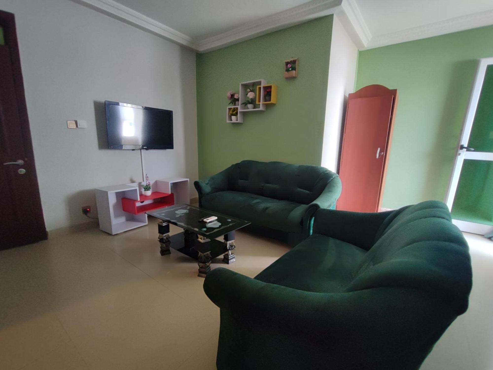 Ellisa Hospitality And Spa Hotel Accra Ngoại thất bức ảnh